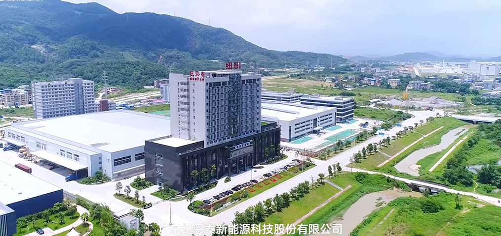 龙八国际空气能-22年空气能专业品牌